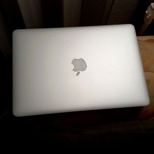 Apple MacBook Air